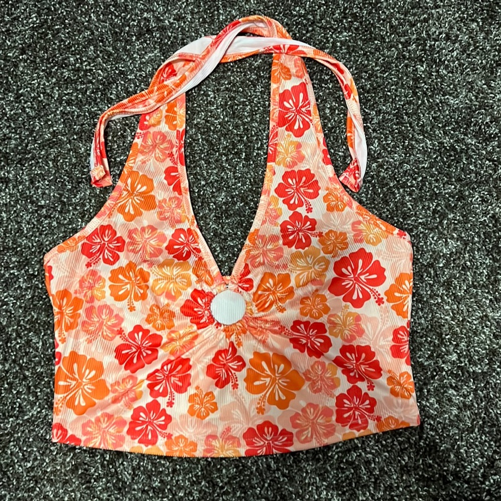 Hawaiian halter top